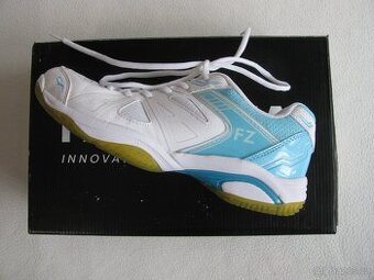 Sálová badmintonová sportovní obuv - 1