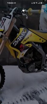 Suzuki RM-Z 250ccm³