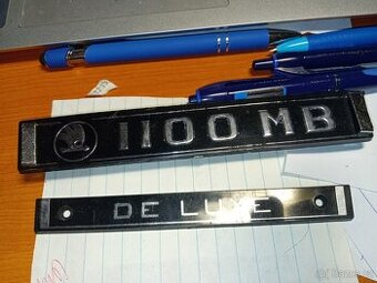 Štítky/nápsy/znaky zadní kapoty Škoda 1100MB DE LUXE