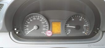 Mercedes Benz Vito