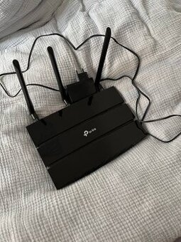 WiFi router TP-LINK Archer C7 AC1750