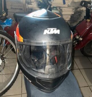 Ktm helma