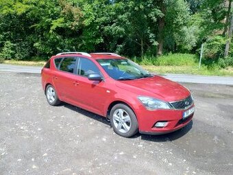 Kia Ceed CW 1.6 benzín