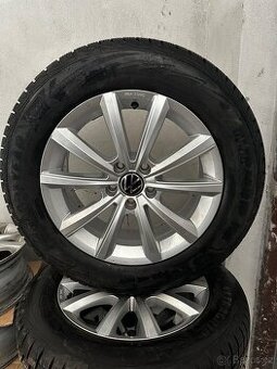 5x112 R17 6,5J ET38 VW Tiguan + 215/65 R17 GoodYear