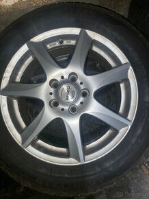 Prodám Alu s pneu zimní 215/55/16 rozteč 5x108 ET50 6,5J