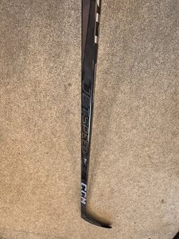 HOKEJKA CCM JETSPEED FT7 PRO