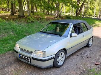Opel Kadett E - náhradní díly