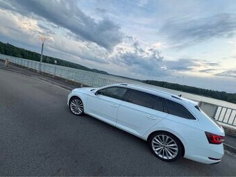 Škoda Superb 3