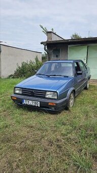 VW Jetta II - 1