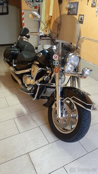 Suzuki intruder 1500