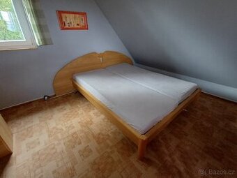 Manželská postel 200/160