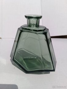 Stará karafa - kubizmus