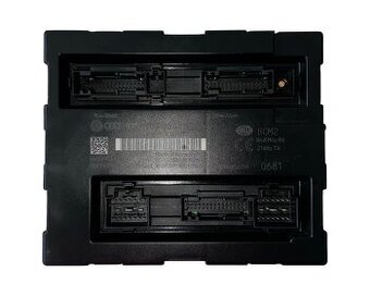 Centrální řídící jednotka 8K0907064DQ Audi Q5 8R r.v. 2010