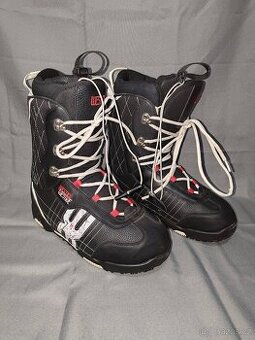 Boty na Snowboard WESTIGE vel. 46 (délka stélky 30cm)