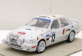 FORD SIERRA COSWORTH 4x4 - hotový model (1:24)