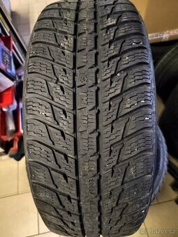 PNEU Nokian 215/55R18 - 1