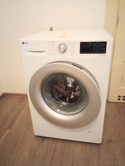Pračka LG