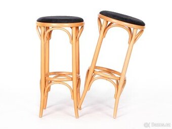 Barové židle TON, 100 % TOP stav, 2 kusy.