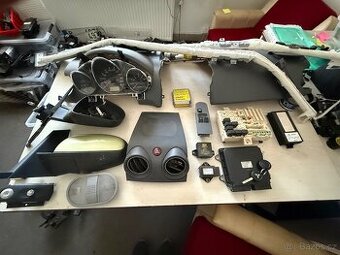 Prodám tyto náhradní díly na Mitsubishi Colt 1.3 benzin