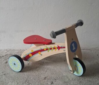 Playtive Dřevěné odrážedlo