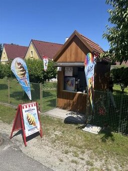 Prodám vybavený zmrzlinový stánek.