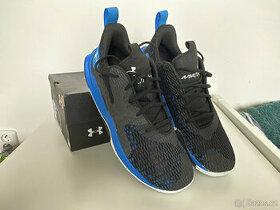 Nové nepoužité boty Under Armour Spawn 3 - modročerné