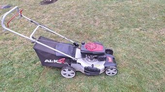 Sekačka s pojezdem AL-KO Easy 5.10 SP-S