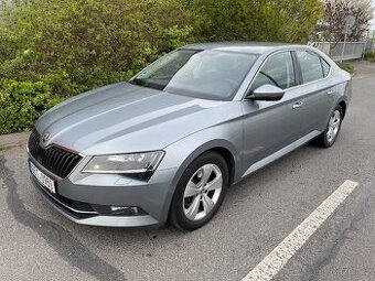 Škoda Superb 2,0 Tdi 110 Kw ČR 1 maj.DPH