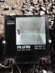 Výbojka NBB Pluto 250w