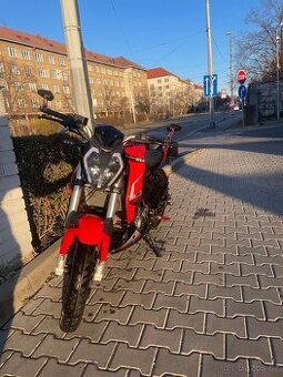 PRODÁM KEEWAY RKF 125 + MOTO BUNDA