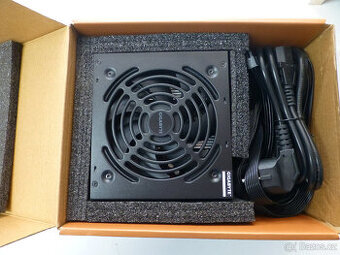 ATX zdroj GIGABYTE P550B 80PLUS Bronze