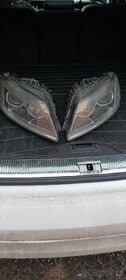 Přední světla na Audi Q7 - 1