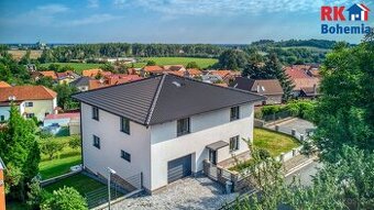 Prodej novostavby rodinného domu 7+kk v obci Radim.