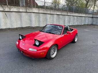Mazda MX-5 NA Miata 1,6 90PS rok 1998
