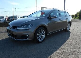 Volkswagen Golf 2,0 110 kW LOUNGE LED Serviska nafta