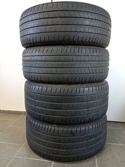 Letní sada pneu 275/40 R20 a 245/45 R20