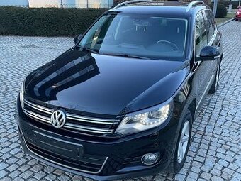 Volkswagen Tiguan 2.0TDI 4x4 MANUÁL LED TAŽNÉ Bi XEN SENZORY