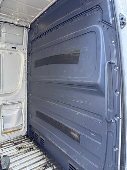 Mercedes Benz Sprinter příčka, přepážka