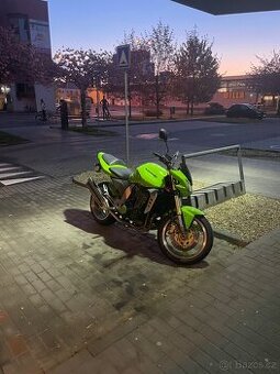 Kawasaki Z1000
