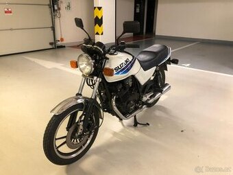 Suzuki GSX 400 E