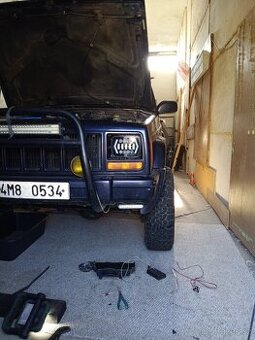 Prodám Jeep Cherokee xj 2,5td