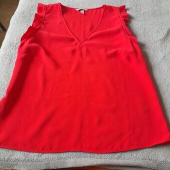 PĚKNA HALENKA 44 H&M