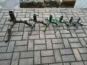 litinové stojany na vánočni stromek