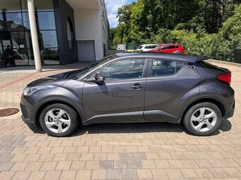 Toyota C-HR 1,8 Hybrid