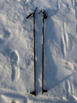 Běžecké hole Leki Cross 120 cm