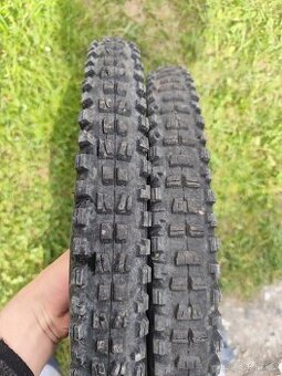 Prodám pláště 24x2.30 maxis DHF a DHR - 1