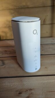 Modem O2 5G Box ZTE MC801A