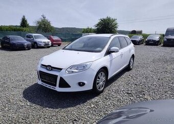 Ford Focus 1.0 74Kw, Výhřev. sed., Klima benzín manuál 74 kw