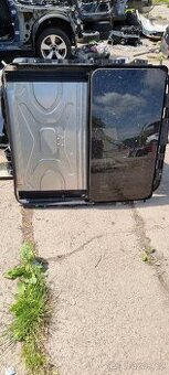Střešní okno BMW E60