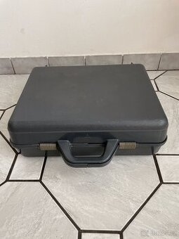 Psací stroj Remagg - plně funkční, s kufrem